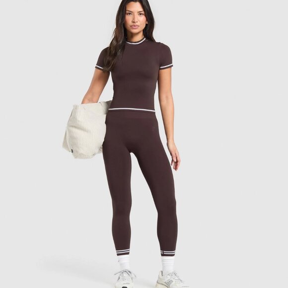 Gymshark Contrast Seamless Tee & Legging Set in Brown - Picture 2 of 11